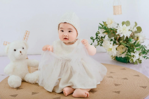 巴音郭楞蒙古孕妇几个月做检查